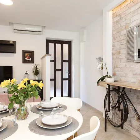 Apartment Ela Rijeka