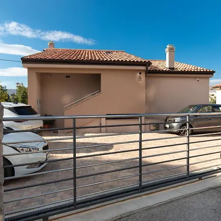 Apartament Ela