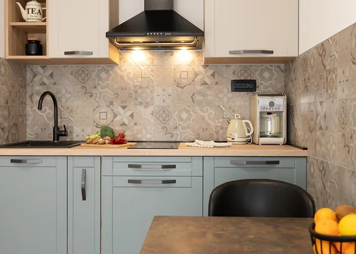 Ela アパート リエカ